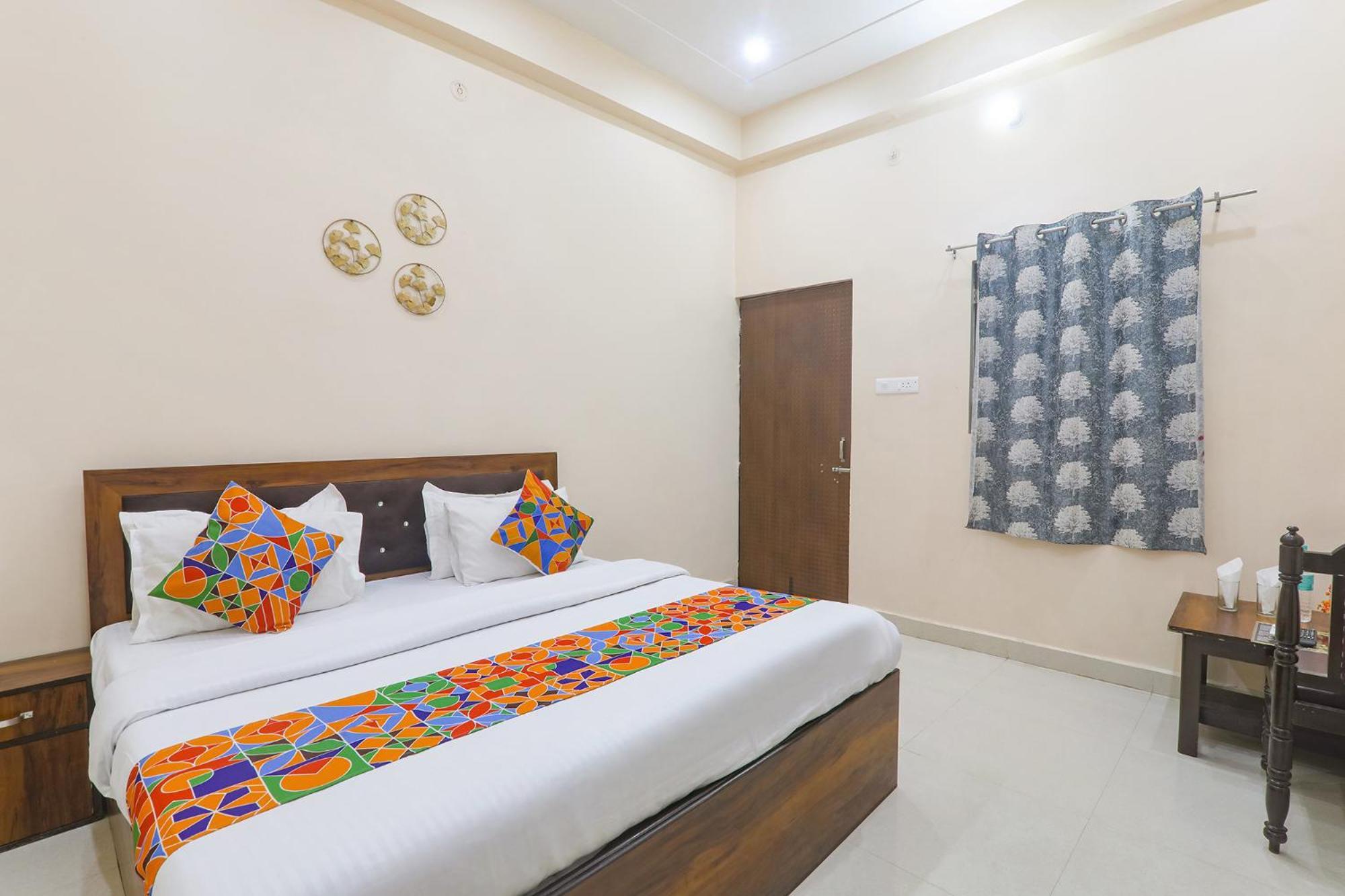 Fabhotel Rk Palace Ayodhya Luaran gambar