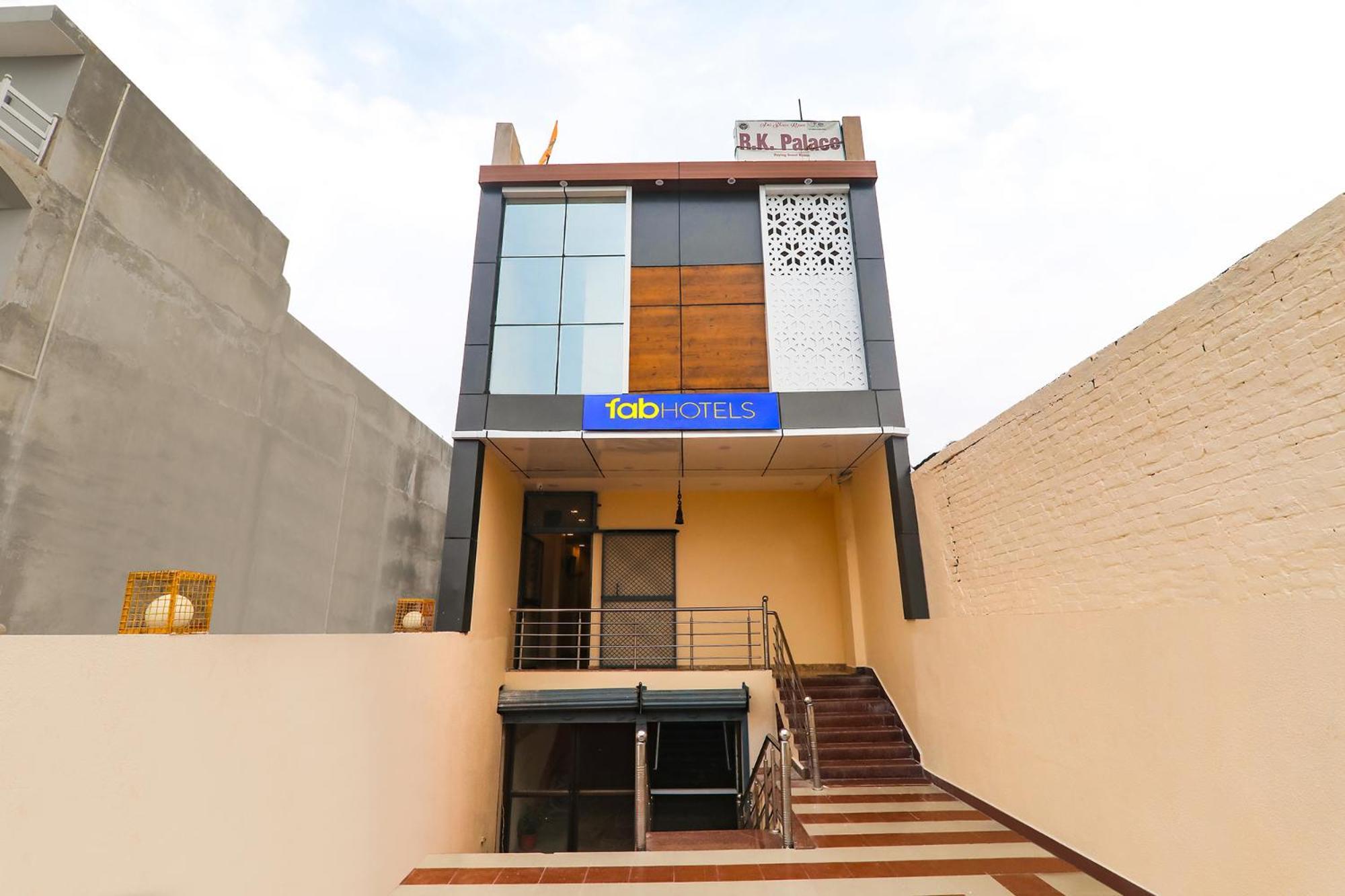 Fabhotel Rk Palace Ayodhya Luaran gambar
