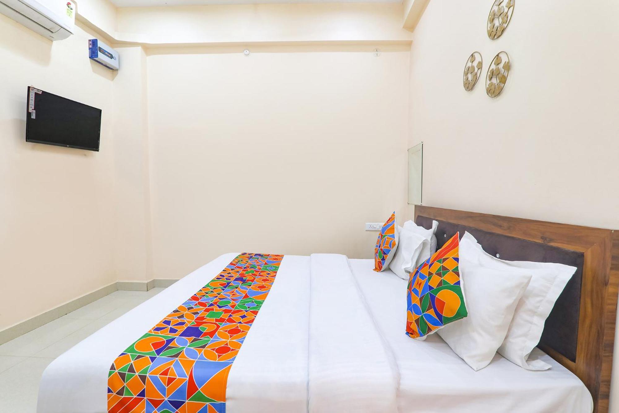 Fabhotel Rk Palace Ayodhya Luaran gambar