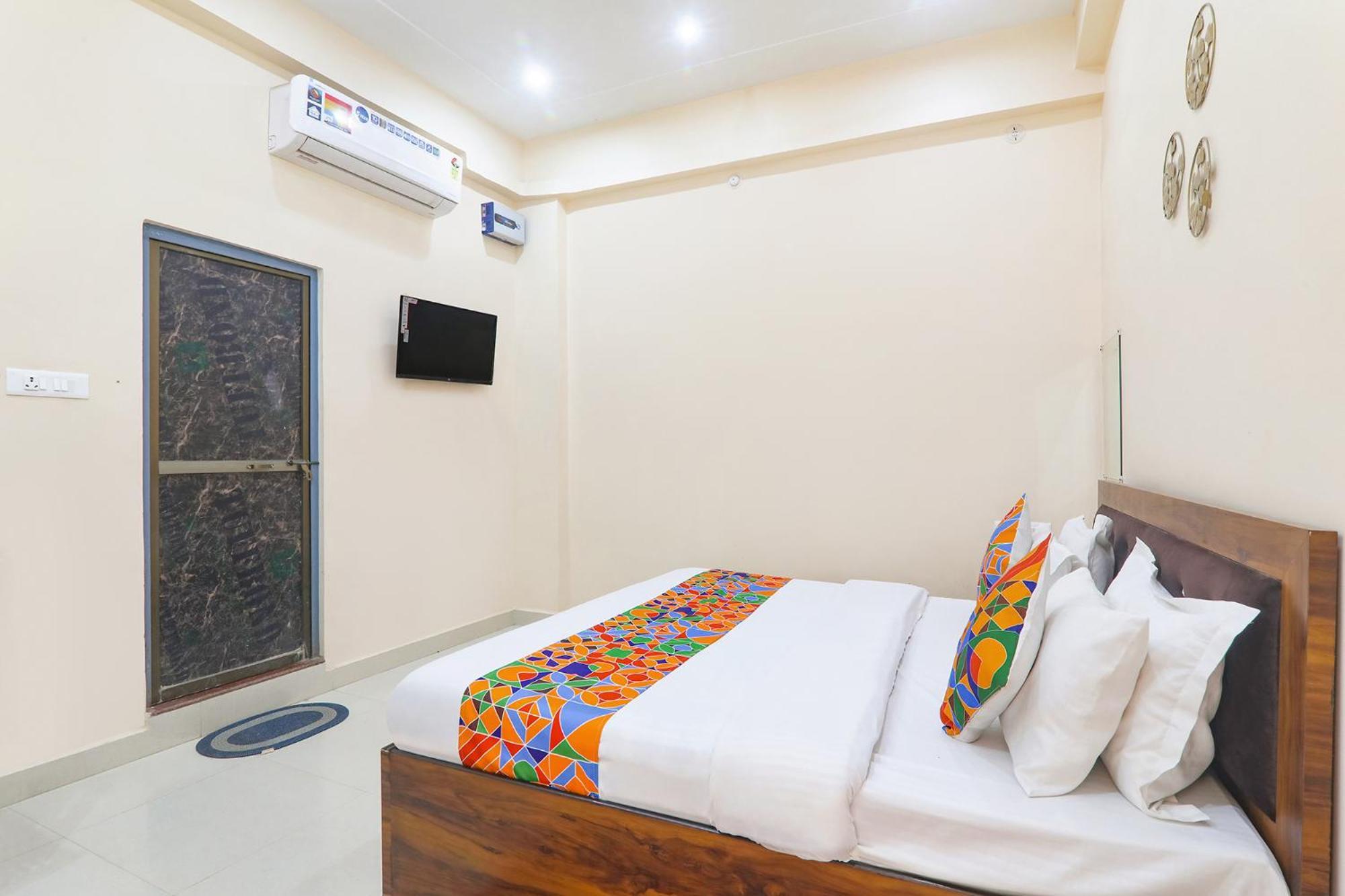 Fabhotel Rk Palace Ayodhya Luaran gambar