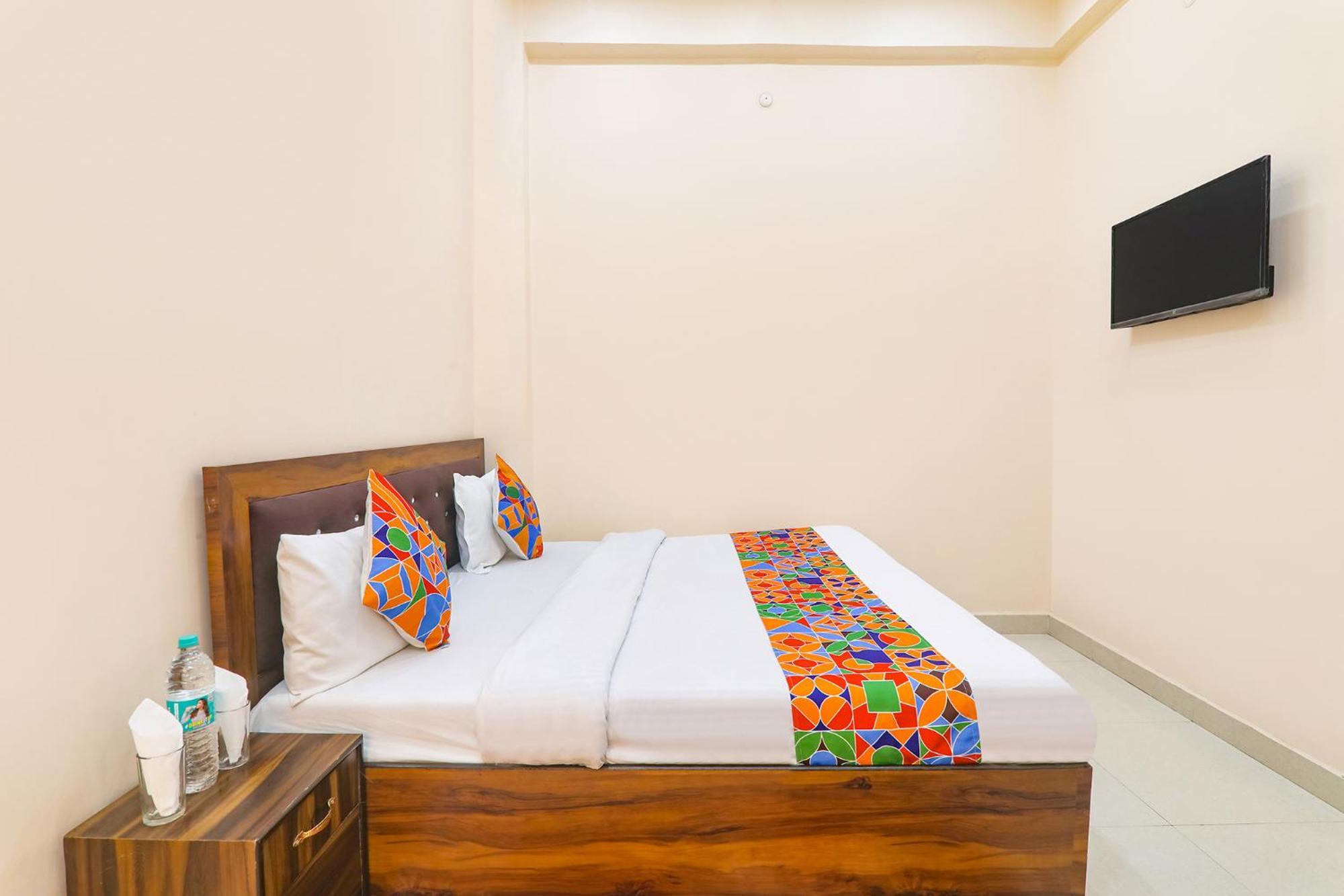 Fabhotel Rk Palace Ayodhya Luaran gambar