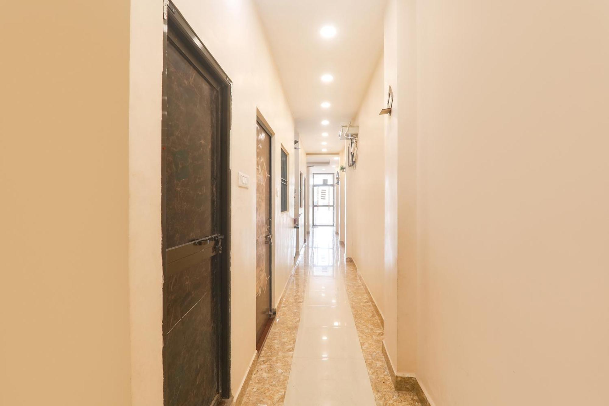 Fabhotel Rk Palace Ayodhya Luaran gambar
